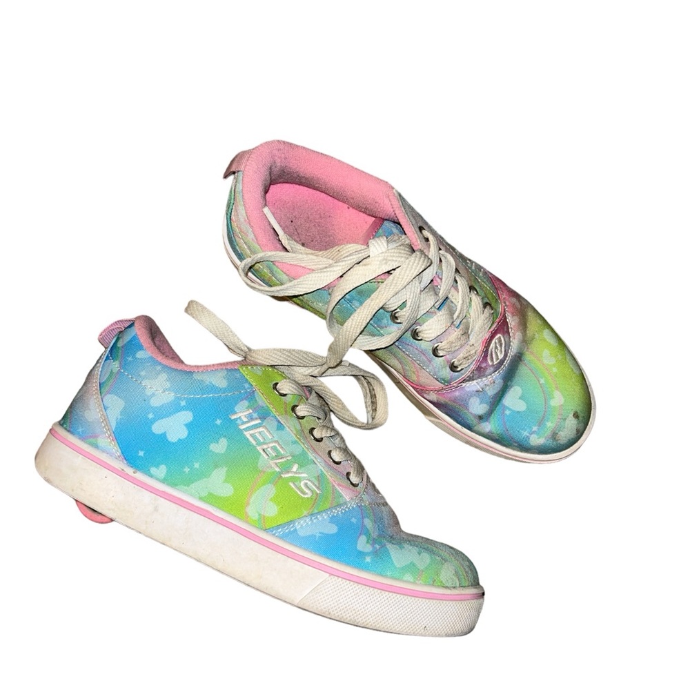 HEELYS SKATE SHOE SIZE 5 GIRLS PINK/RAINBOW WITH PURPLE HEARTS